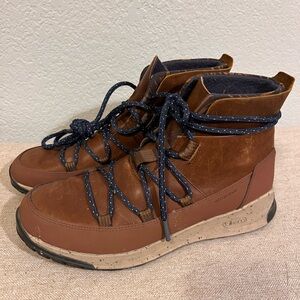 Women’s Chaco Boots - Size 9